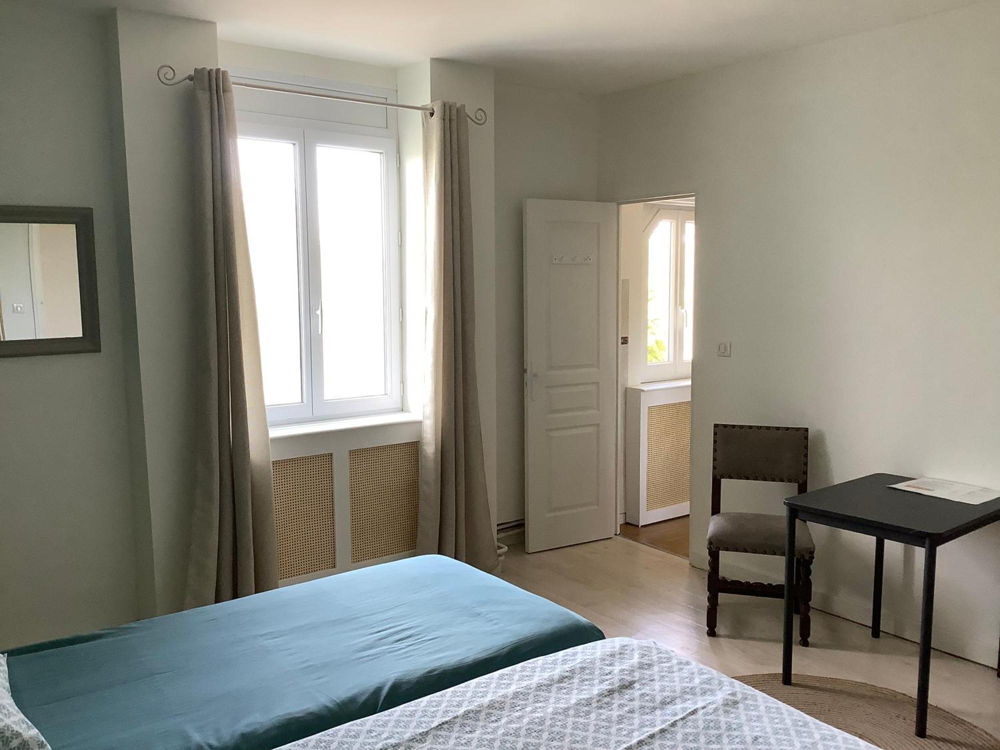 Bed and Breakfast Autour Des Vignes Herry Exterior foto