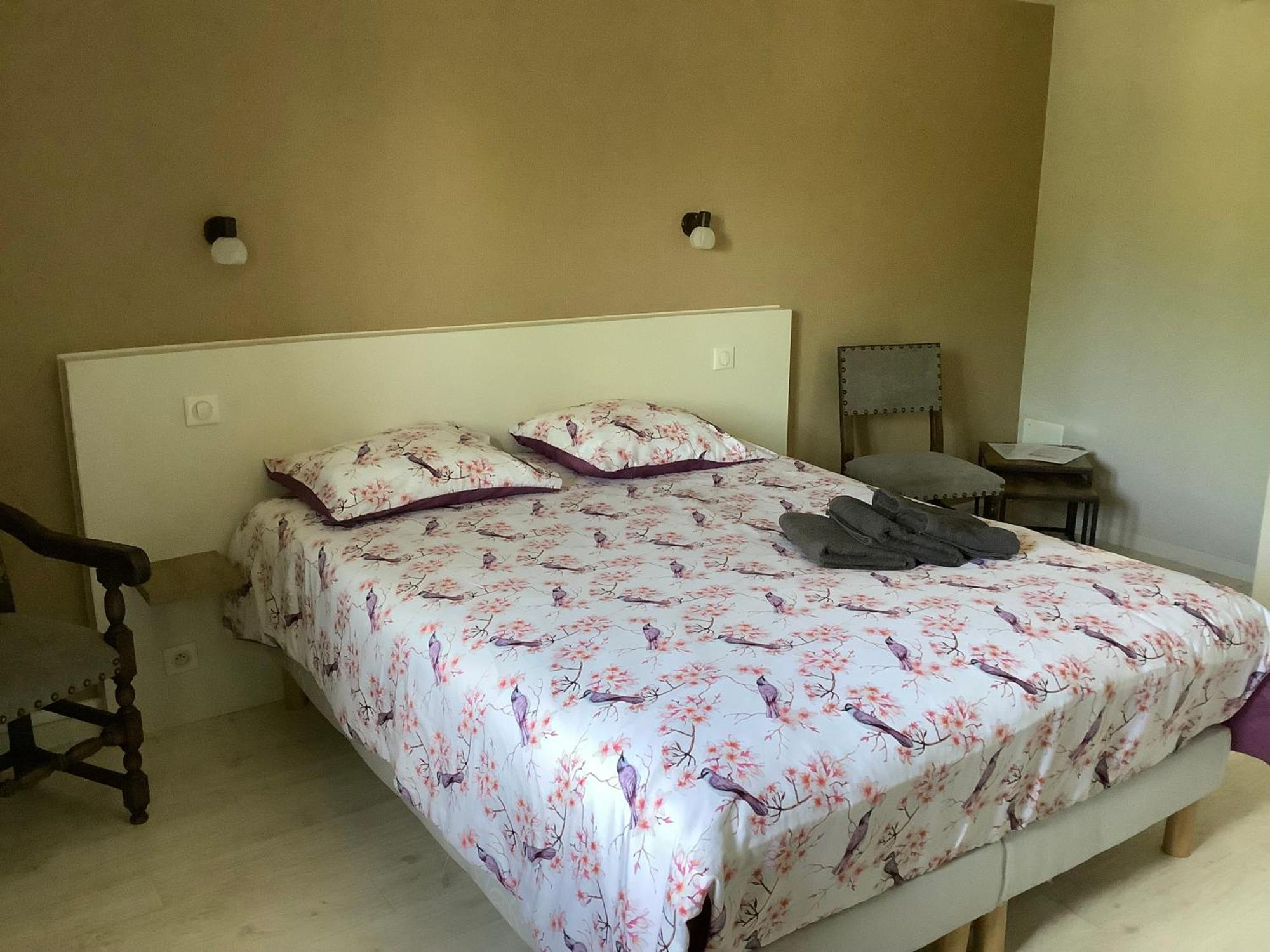 Bed and Breakfast Autour Des Vignes Herry Exterior foto
